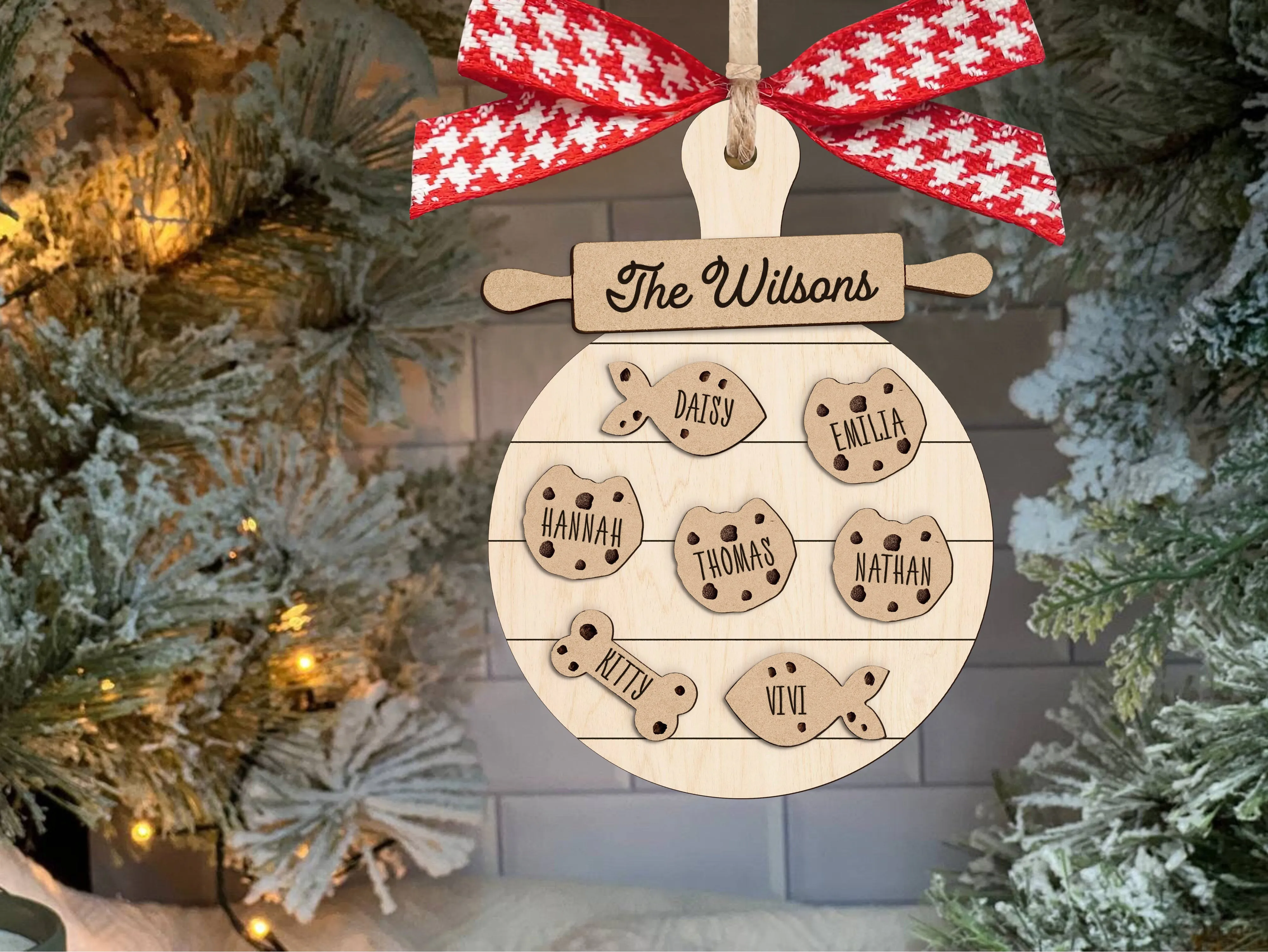 Custom Family Cookie Ornament, Gifts for Grandma Ornament, Family Name Ornament CF133
